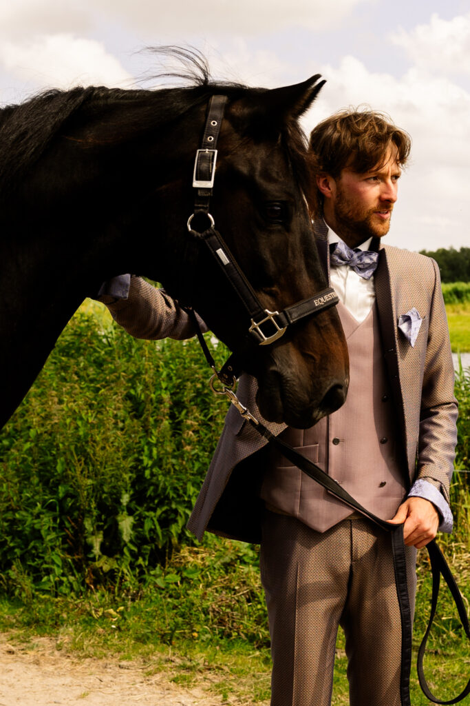 Paardenfotografie bruiloft sanne en sem door vivian driesen