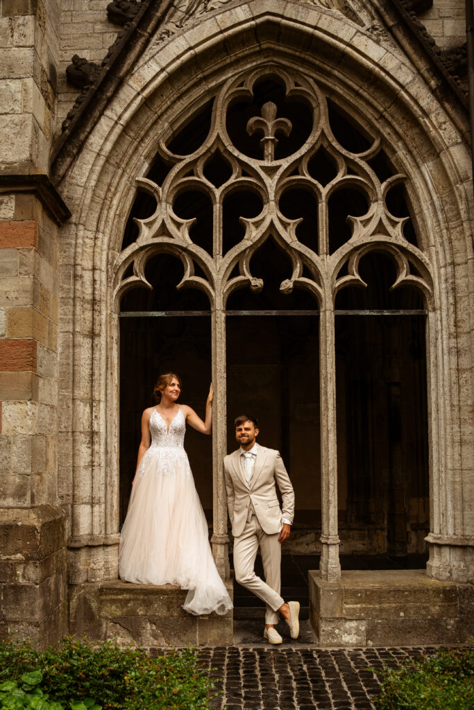 Trouwfoto's Utrecht Linette & David door Editorial Bruidsfotograaf Vivian Driesen